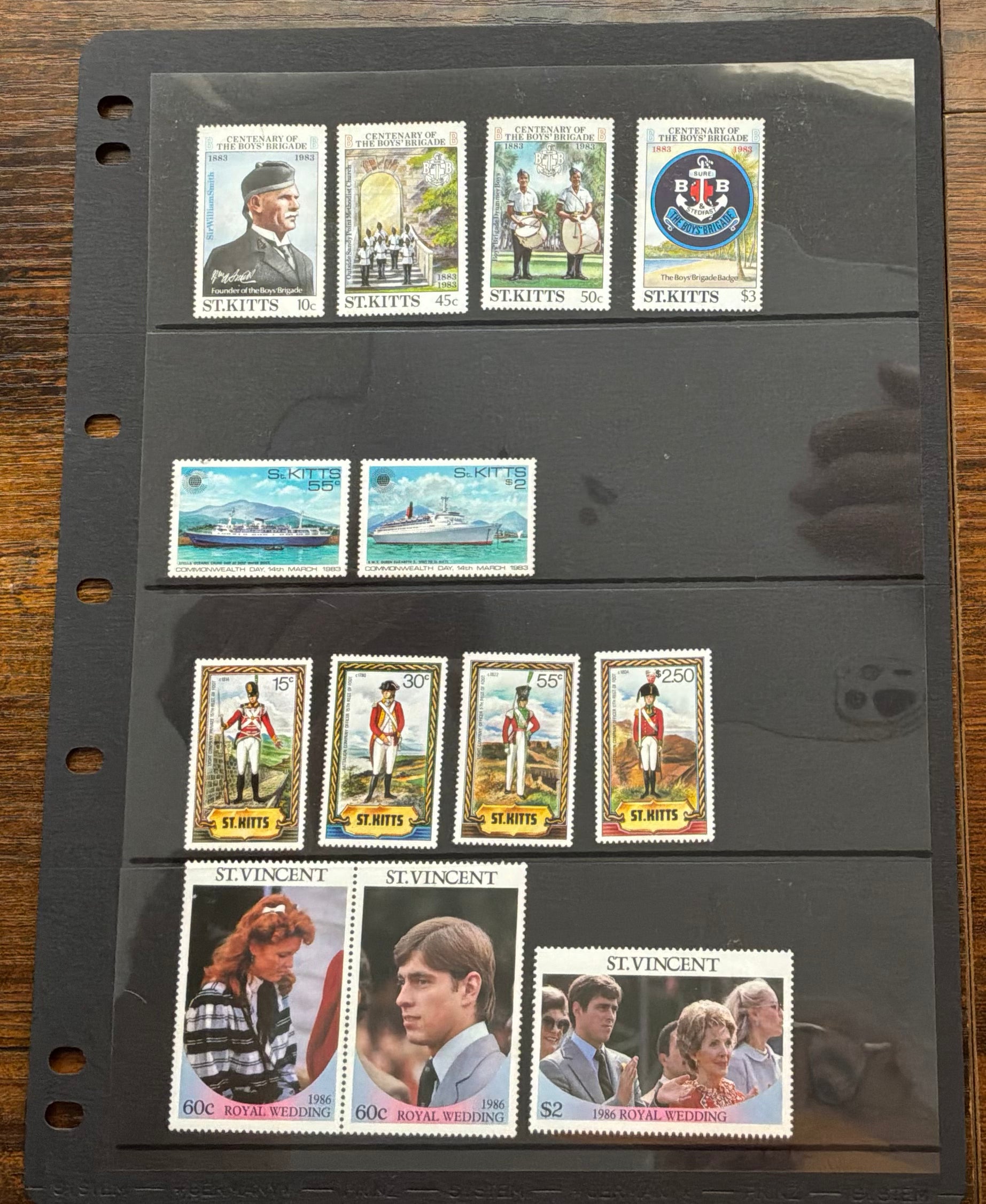 This page features a collection from St. Kitts and St. Vincent (LOT ST2522)