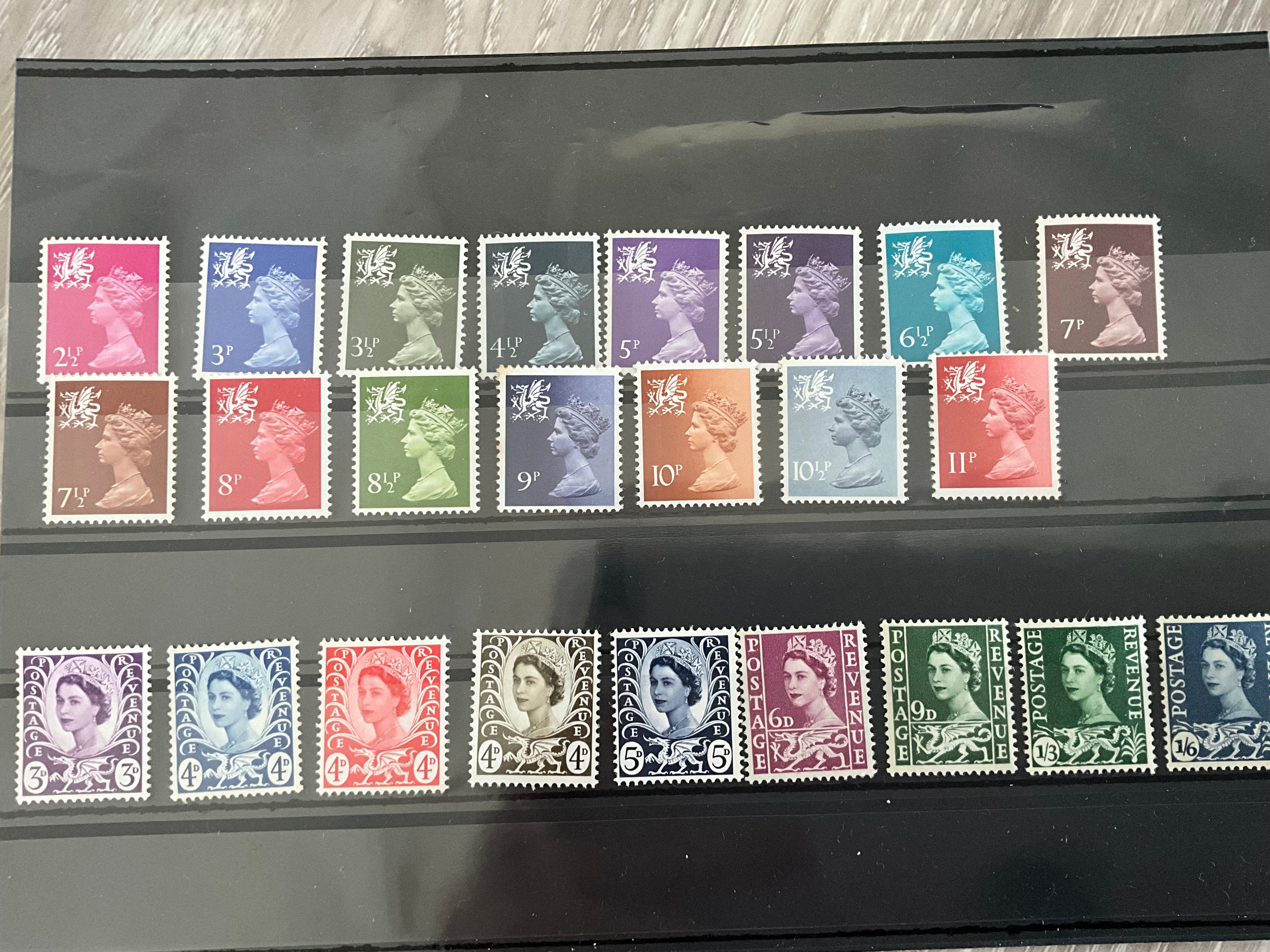 Wales Regional Stamp Collection - Unmounted Mint (MNH) - Pre-Decimal Wildings & Decimal Machins