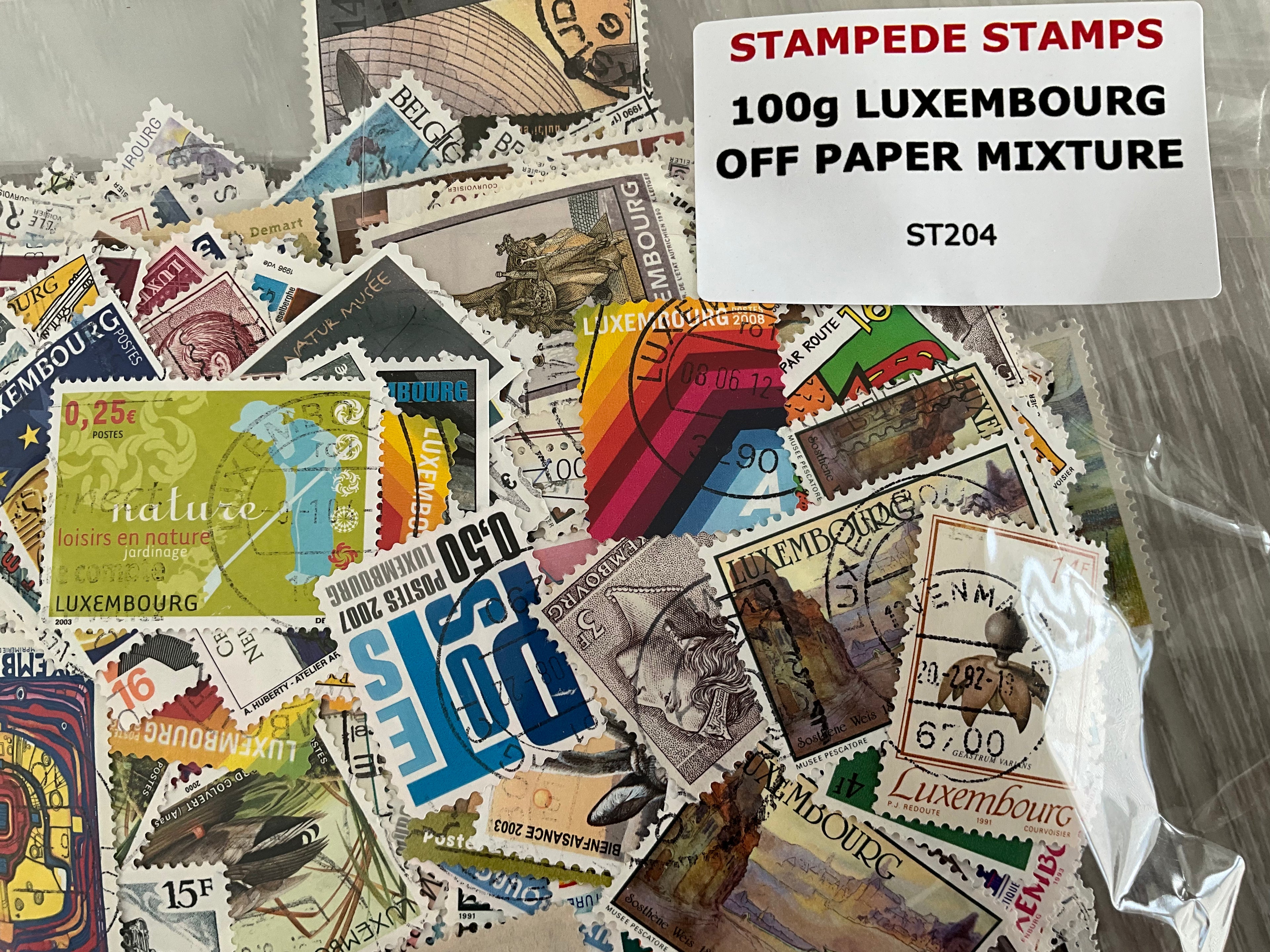 100g Luxembourg Off Paper Mixture - Lot ST204*