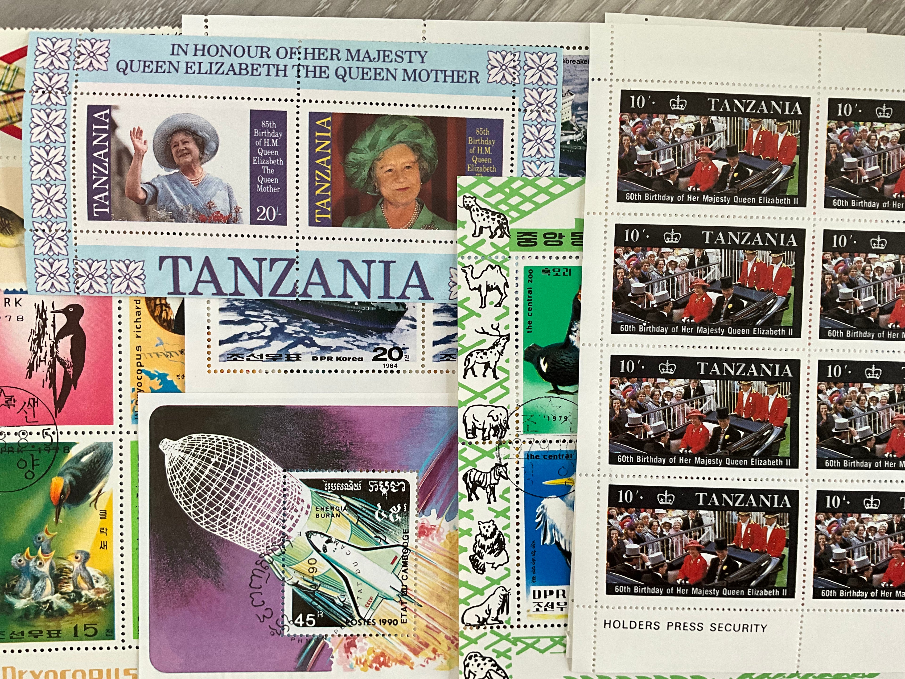 Lot of 10 World Miniature Sheets – NASA/Buran Space, British Royalty & Birds (MNH)