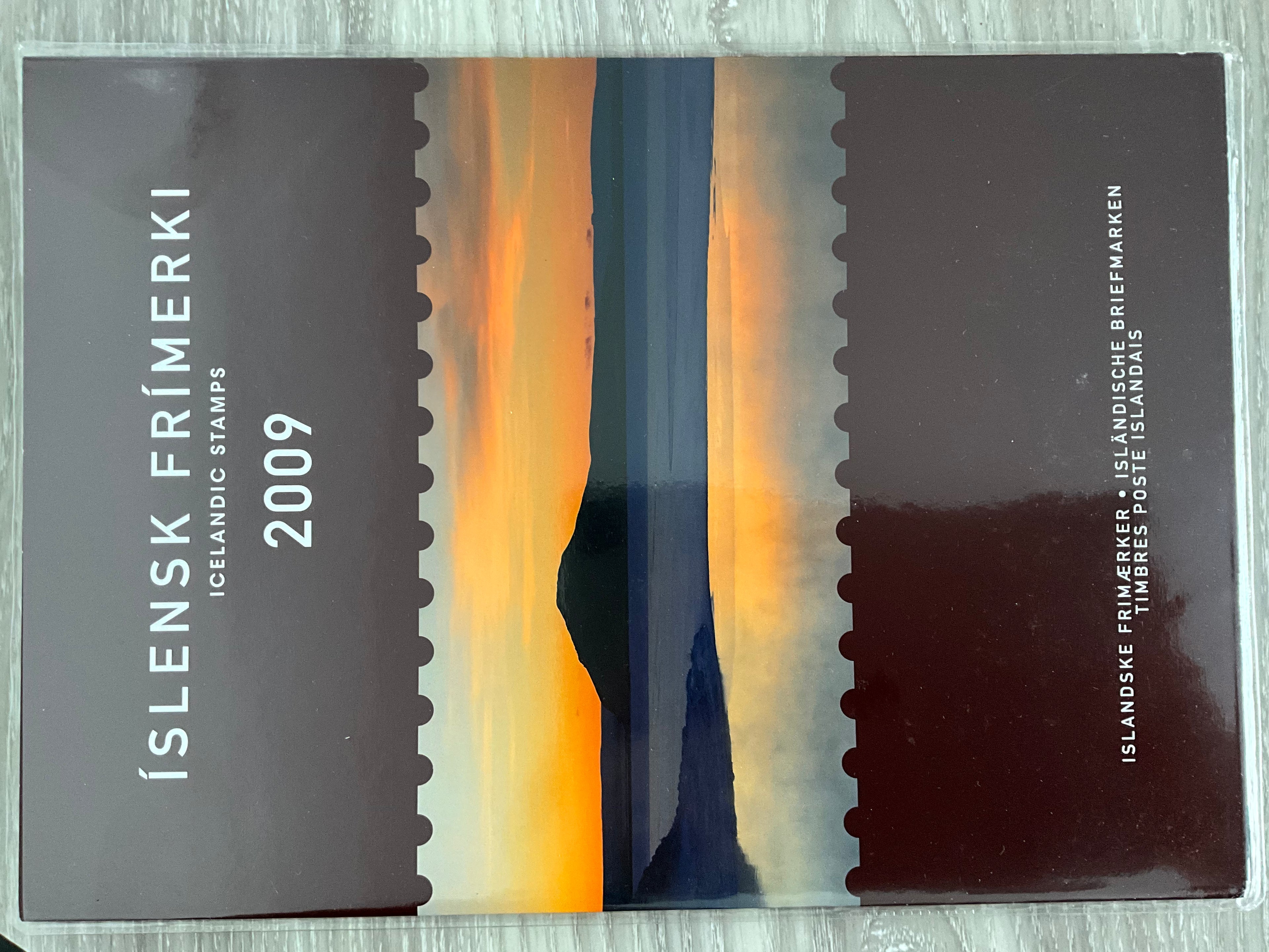 2009 Iceland (Ísland) Complete Year Pack – Mint MNH – Puffin & Astronomy Europa